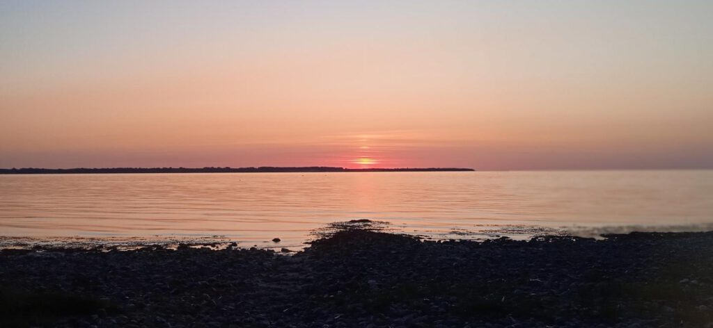 Sonnenuntergang an der Ostsee, Autorin Feli Möhle