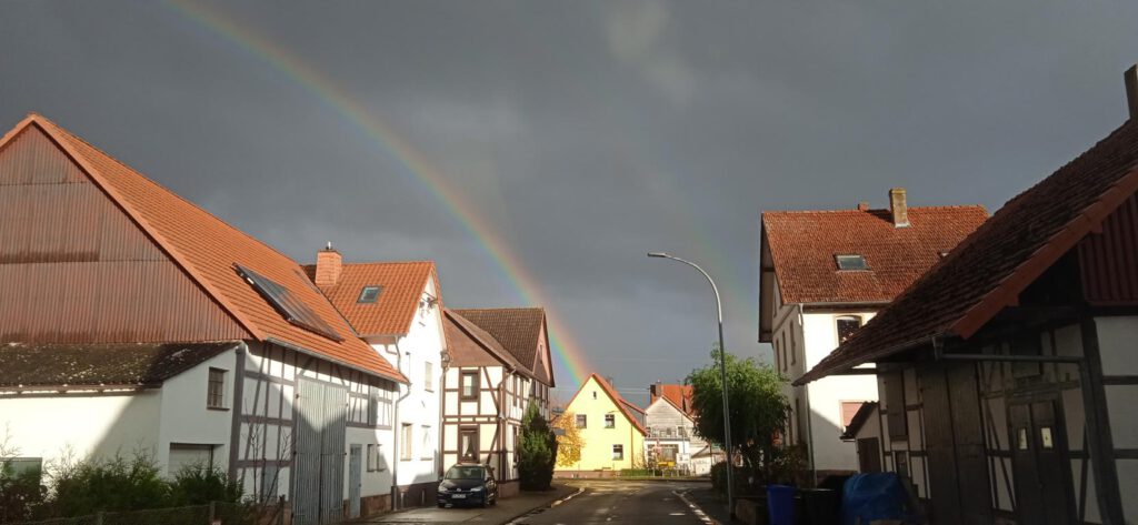 Reisen für die Gesundheit - Regenbogen, autorin Feli M.